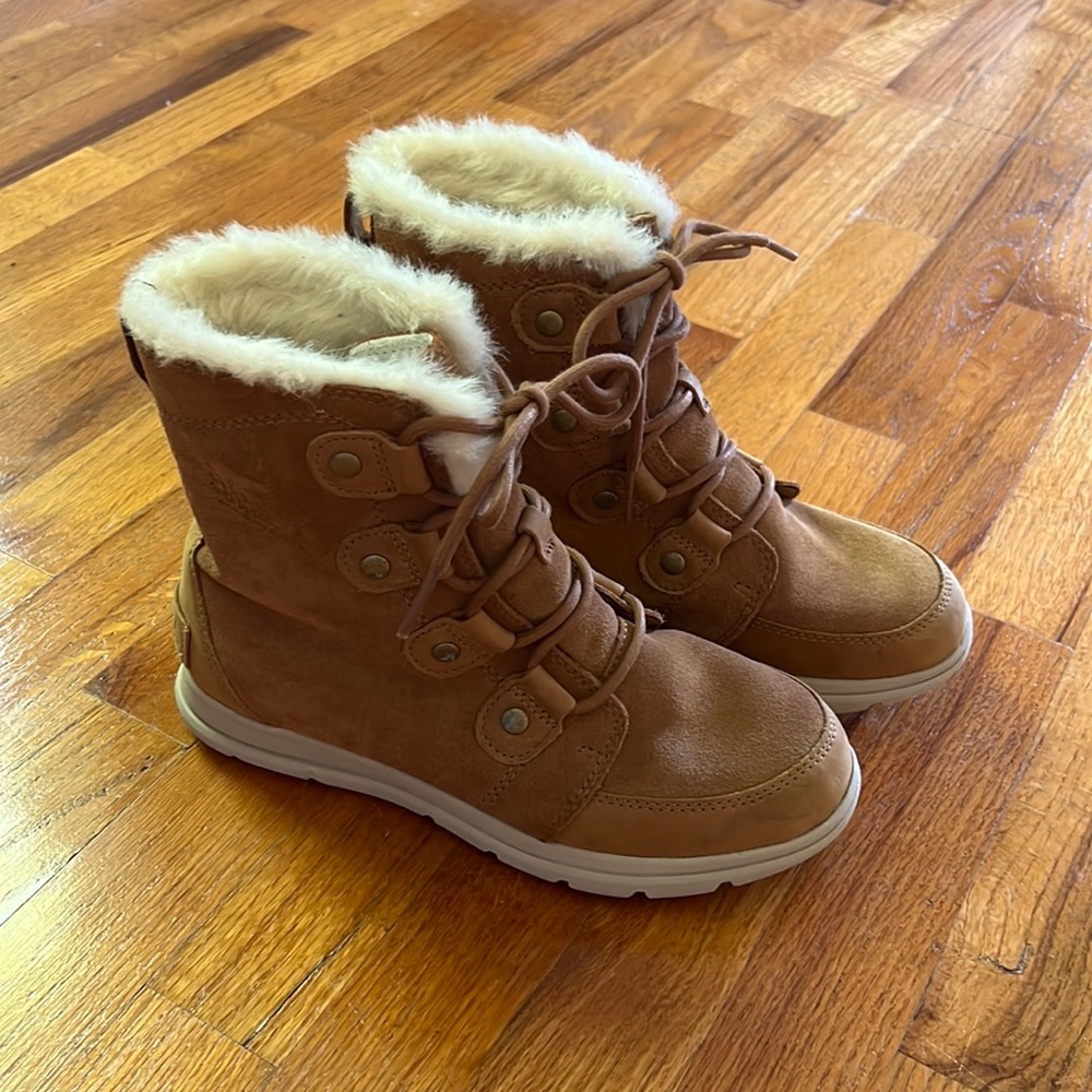 Women’s Sorel Joan Explorer Boots